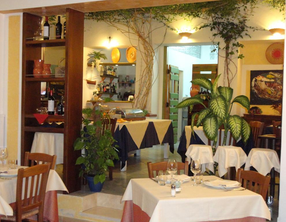 Hotel Silvestrino Стинтино Екстериор снимка