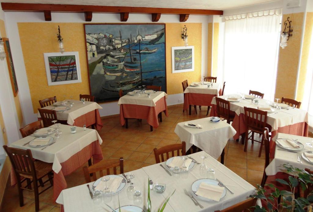 Hotel Silvestrino Стинтино Екстериор снимка